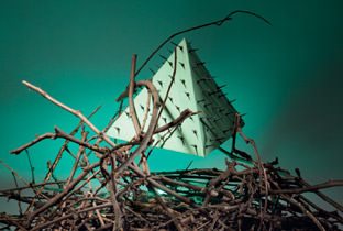 FabricLive 58 mix by Goldie - cover album with a piramid