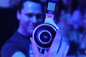 AKG by Tiesto - prima foto