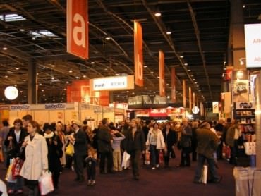 Salonul de carte de la Paris